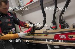 10.12.2014, Hochfilzen, Austria (AUT): Industry Feature: Preparing a Salomon Ski - IBU world cup biathlon, training, Hochfilzen (AUT). www.nordicfocus.com. © Manzoni/NordicFocus. Every downloaded picture is fee-liable.