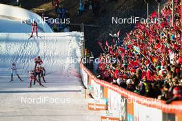14.03.2015, Oslo, Norway (NOR): Sjur Roethe (NOR), Fischer, KV+, Salomon and lots of spectators - FIS world cup cross-country, mass men, Oslo (NOR). www.nordicfocus.com. © Laiho/NordicFocus. Every downloaded picture is fee-liable.