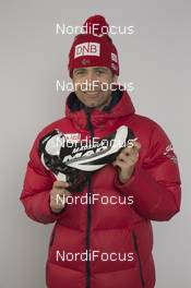 30.11.2015, Oestersund, Sweden, (SWE): Ole Einar Bjoerndalen (NOR) - IBU world cup biathlon, photoshooting, Oestersund (SWE) . www.nordicfocus.com. © Manzoni/NordicFocus. Every downloaded picture is fee-liable.