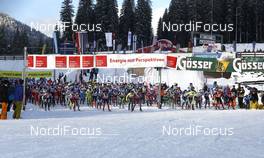 18.01.2015, Lienz, Austria (AUT): Start  Dolomitenlauf - FIS Marathon Cup Dolomitenlauf, Lienz (AUT). www.nordicfocus.com. © Mandl/NordicFocus. Every downloaded picture is fee-liable.