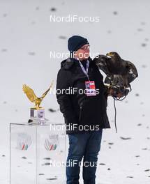 30.12.2016, Oberstdorf, Germany (GER): eagle and trophy of the tournament   - FIS world cup ski jumping, four hills tournament, individual HS137, Oberstdorf (GER). www.nordicfocus.com. © Rauschendorfer/NordicFocus. Every downloaded picture is fee-liable.