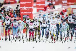 01.01.2017, Val Mustair, Switzerland (SUI): Kathrine Rolsted Harsem (NOR), Krista Parmakoski (FIN), Maiken Caspersen Falla (NOR), Sandra Ringwald (GER), Stina Nilsson (SWE), (l-r)  - FIS world cup cross-country, tour de ski, mass women, Val Mustair (SUI). www.nordicfocus.com. © Modica/NordicFocus. Every downloaded picture is fee-liable.