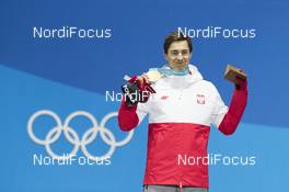 18.02.2018, Pyeongchang, Korea (KOR): Kamil Stoch (POL) - XXIII. Olympic Winter Games Pyeongchang 2018, ski jumping, medals, Pyeongchang (KOR). www.nordicfocus.com. © Manzoni/NordicFocus. Every downloaded picture is fee-liable.