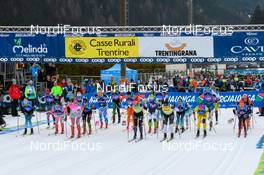 28.01.2018, Molina di Fiemme, Italy (ITA): start of the elite women  - Visma Ski Classics Marcialonga, Molina di Fiemme (ITA). www.nordicfocus.com. © Rauschendorfer/NordicFocus. Every downloaded picture is fee-liable.