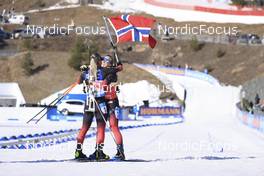 19.03.2022, Oslo, Norway (NOR): Tiril Eckhoff (NOR), Marte Olsbu Roeiseland (NOR), (l-r) - IBU World Cup Biathlon, pursuit women, Oslo (NOR). www.nordicfocus.com. © Manzoni/NordicFocus. Every downloaded picture is fee-liable.