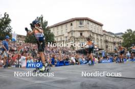 13.08.2023, Wiesbaden, Germany (GER): Lou Jeanmonnot (FRA), Vanessa Voigt (GER), (l-r) - City Biathlon - Wiesbaden (GER). www.nordicfocus.com. © Manzoni/NordicFocus. Every downloaded picture is fee-liable.