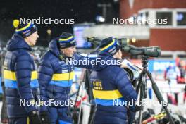 03.12.2023, Oestersund, Sweden, (SWE): Event Feature: Jean-Marc Chabloz (SUI), coach Team Sweden - IBU World Cup Biathlon, pursuit men, Oestersund (SWE). www.nordicfocus.com. © Authamayou/NordicFocus. Every downloaded picture is fee-liable.