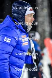 03.12.2023, Oestersund, Sweden, (SWE): Event Feature: Coach team Finland - IBU World Cup Biathlon, pursuit men, Oestersund (SWE). www.nordicfocus.com. © Manzoni/NordicFocus. Every downloaded picture is fee-liable.