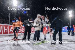 29.11.2023, Oestersund, Sweden, (SWE): Franziska Preuss (GER), Lena Haecki-Gross (SUI), (l-r) - IBU World Cup Biathlon, relay women, Oestersund (SWE). www.nordicfocus.com. © Manzoni/NordicFocus. Every downloaded picture is fee-liable.
