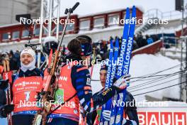 25.11.2023, Oestersund, Sweden, (SWE): Sturla Holm Laegreid (NOR), Julia Simon (FRA), Juni Arnekleiv (NOR), (l-r) - IBU World Cup Biathlon, single mixed relay, Oestersund (SWE). www.nordicfocus.com. © Manzoni/NordicFocus. Every downloaded picture is fee-liable.