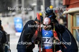 02.12.2023, Oestersund, Sweden, (SWE): Adam Runnalls (CAN), Adam Runnalls (CAN) - IBU World Cup Biathlon, sprint men, Oestersund (SWE). www.nordicfocus.com. © Manzoni/NordicFocus. Every downloaded picture is fee-liable.
