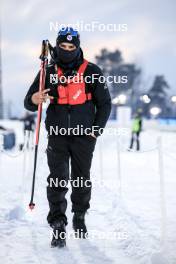 01.12.2023, Oestersund, Sweden, (SWE): Simon Fourcade (FRA) - IBU World Cup Biathlon, sprint women, Oestersund (SWE). www.nordicfocus.com. © Manzoni/NordicFocus. Every downloaded picture is fee-liable.