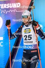 01.12.2023, Oestersund, Sweden, (SWE): Justine Braisaz-Bouchet (FRA) - IBU World Cup Biathlon, sprint women, Oestersund (SWE). www.nordicfocus.com. © Manzoni/NordicFocus. Every downloaded picture is fee-liable.
