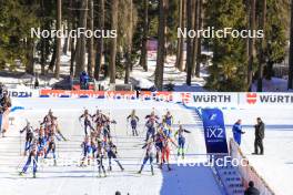 17.12.2023, Lenzerheide, Switzerland (SUI): Event Feature: race start - IBU World Cup Biathlon, mass women, Lenzerheide (SUI). www.nordicfocus.com. © Manzoni/NordicFocus. Every downloaded picture is fee-liable.