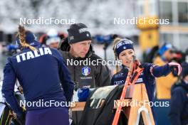 14.12.2023, Lenzerheide, Switzerland (SUI): Jonne Kahkonen (FIN), coach Team Italy, Samuela Comola (ITA), (l-r) - IBU World Cup Biathlon, sprint women, Lenzerheide (SUI). www.nordicfocus.com. © Manzoni/NordicFocus. Every downloaded picture is fee-liable.
