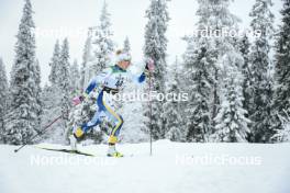 25.11.2023, Ruka, Finland (FIN): Frida Karlsson (SWE) - FIS world cup cross-country, 10km, Ruka (FIN). www.nordicfocus.com. © Modica/NordicFocus. Every downloaded picture is fee-liable.
