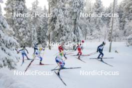 26.11.2023, Ruka, Finland (FIN): Sophia Laukli (USA), Flora Dolci (FRA), Emma Ribom (SWE), Moa Ilar (SWE), Lotta Udnes Weng (NOR), Anne Kjersti Kalvaa (NOR), Delphine Claudel (FRA), (l-r)  - FIS world cup cross-country, mass, Ruka (FIN). www.nordicfocus.com. © Modica/NordicFocus. Every downloaded picture is fee-liable.