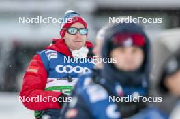 09.12.2023, Oestersund, Sweden (SWE): Coach Team Norway - FIS world cup cross-country, individual sprint, Oestersund (SWE). www.nordicfocus.com. © Modica/NordicFocus. Every downloaded picture is fee-liable.