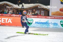 09.12.2023, Klingenthal, Germany (GER): Pius Paschke (GER) - FIS world cup ski jumping men, individual HS140, Klingenthal (GER). www.nordicfocus.com. © Thibaut/NordicFocus. Every downloaded picture is fee-liable
