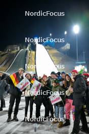 30.12.2023, Garmisch, Germany (GER): feature: fans, „WIRmachenDRUCK“ - FIS world cup ski jumping women, individual HS142, Garmisch (GER). www.nordicfocus.com. © Reichert/NordicFocus. Every downloaded picture is fee-liable
