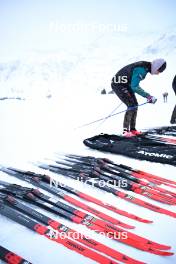 10.12.2023, Bad Gastein, Austria (AUT): feature: ski test, ATOMIC, team Kaffebryggeriet - Ski Classics Bad Gastein Criterium - Bad Gastein (AUT). www.nordicfocus.com. © Reichert/NordicFocus. Every downloaded picture is fee-liable.