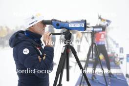 18.01.2024, Antholz, Italy (ITA): Event Feature: Coach Team France - IBU World Cup Biathlon, short individual men, Antholz (ITA). www.nordicfocus.com. © Thibaut/NordicFocus. Every downloaded picture is fee-liable.