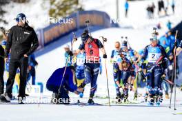 17.03.2024, Canmore, Canada (CAN): Julia Simon (FRA), Ingrid Landmark Tandrevold (NOR), (l-r) - IBU World Cup Biathlon, mass women, Canmore (CAN). www.nordicfocus.com. © Manzoni/NordicFocus. Every downloaded picture is fee-liable.