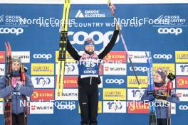 04.01.2024, Davos, Switzerland (SUI): Rosie Brennan (USA), Kerttu Niskanen (FIN), Jessie Diggins (USA), (l-r) - FIS world cup cross-country, tour de ski, pursuit, Davos (SUI). www.nordicfocus.com. © Modica/NordicFocus. Every downloaded picture is fee-liable.
