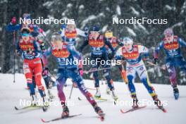 06.01.2024, Val di Fiemme, Italy (ITA): Katerina Janatova (CZE), Rosie Brennan (USA), Caterina Ganz (ITA), Lisa Ingesson (SWE), Samantha Smith (USA), (l-r)  - FIS world cup cross-country, tour de ski, mass, Val di Fiemme (ITA). www.nordicfocus.com. © Barbieri/NordicFocus. Every downloaded picture is fee-liable.