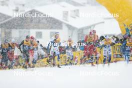 06.01.2024, Val di Fiemme, Italy (ITA): Friedrich Moch (GER), Gustaf Berglund (SWE), Harald Oestberg Amundsen (NOR), Henrik Doennestad (NOR), Truls Gisselman (SWE), (l-r)  - FIS world cup cross-country, tour de ski, mass, Val di Fiemme (ITA). www.nordicfocus.com. © Modica/NordicFocus. Every downloaded picture is fee-liable.
