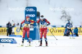 21.01.2024, Oberhof, Germany (GER): Margrethe Bergane (NOR), Tiril Udnes Weng (NOR), (l-r)  - FIS world cup cross-country, relay, Oberhof (GER). www.nordicfocus.com. © Modica/NordicFocus. Every downloaded picture is fee-liable.