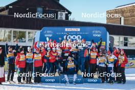 15.03.2024, Falun, Sweden (SWE): Erik Valnes (NOR) celebrating with Norwegian Team the Team Cup - FIS world cup cross-country, cups, Falun (SWE). www.nordicfocus.com. © Modica/NordicFocus. Every downloaded picture is fee-liable.