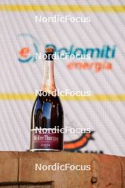 28.01.2024, Trentino, Italy (ITA): Event Feature: bottle of champagne  - Ski Classics Marcialonga, Trentino (ITA). www.nordicfocus.com. © Vanzetta/NordicFocus. Every downloaded picture is fee-liable.