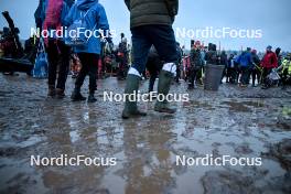 03.03.2024, Saelen-Mora, Sweden (SWE): Athletes getting ready at the start - Ski Classics Vasaloppet, Saelen-Mora (SWE). www.nordicfocus.com. © Reichert/NordicFocus. Every downloaded picture is fee-liable.