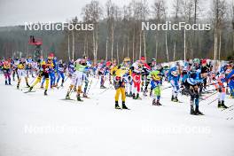 03.03.2024, Saelen-Mora, Sweden (SWE): Thomas Bing (GER), Amund Hoel (NOR), Kasper Stadaas (NOR), (l-r) - Ski Classics Vasaloppet, Saelen-Mora (SWE). www.nordicfocus.com. © Reichert/NordicFocus. Every downloaded picture is fee-liable.