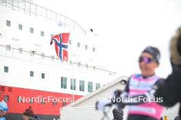 07.04.2024, Bardufoss-Finnsnes, Norway (NOR): feature: norwegian flag, Hurtigruten, ship - Ski Classics Summit 2 Senja, Bardufoss-Finnsnes (NOR). www.nordicfocus.com. © Reichert/NordicFocus. Every downloaded picture is fee-liable.