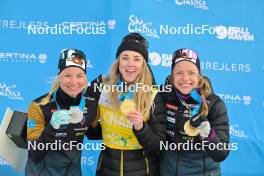 13.04.2024, Hafjell, Norway (NOR): Kati Roivas (FIN), Emilie Fleten (NOR), Magni Smedas (NOR), (l-r) - Ski Classics Grand Finale Janteloppet - Hafjell (NOR). www.nordicfocus.com. © Reichert/NordicFocus. Every downloaded picture is fee-liable.