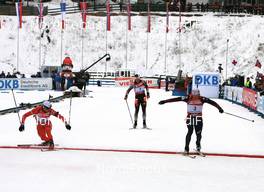 Biathlon - IBU world cup biathlon mass start men 15 km, 11.03.2007 - Holmenkollen (NOR): Ole Einar Bjoerndalen (NOR), Sven Fischer (GER), Raphael Poiree (FRA).