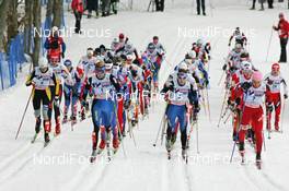 FIS Nordic World Ski Championchips - Cross Country 30 km C Mass start women - Sapporo (JPN) - 03.03.07: Group, in front left to right: Valentina Shevchenko (UKR), Virpi Kuitunen (FIN), Aino Kaisa Saarinen (FIN), Justyna Kowalczyk (POL) 