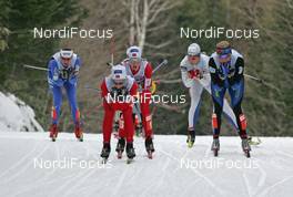 FIS Nordic World Ski Championchips - Cross Country 30 km C Mass start women - Sapporo (JPN) - 03.03.07: Group, in front Therese Johaug (NOR), on the right Virpi Kuitunen (FIN) 