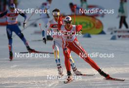 Cross-Country - FIS Nordic World Ski Championchips cross-country, relay men 4x10 km, 02.03.07 - Sapporo (JPN): Lars Berger (NOR), Marcus Hellner (SWE).