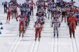 Cross-Country - FIS Nordic World Ski Championchips cross-country, mens 50 km classical mass start, 04.03.07 - Sapporo (JPN): Odd-Bjoern Hjelmeset (NOR), Eldar Roenning (NOR), Anders Soedergren (SWE), Frode Estil (NOR).