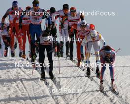 Cross-Country - FIS Nordic World Ski Championchips cross-country, relay men 4x10 km, 02.03.07 - Sapporo (JPN): Nikolai Pankratov (RUS), Jean Marc Gaillard (FRA), Martin Larsson (SWE), Eldar Roenning (NOR), Jens Filbrich (GER), Ville Nousiainen (FIN).