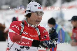 08.12.2007, Hochfilzen (AUT): Halvard Hanevold (NOR) - IBU World Cup biathlon, pursuit men - Hochfilzen (AUT). www.nordicfocus.com. c Furtner/NordicFocus. Every downloaded picture is fee-liable.
