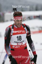 08.12.2007, Hochfilzen (AUT): Simon Hallenbarter (SUI) - IBU World Cup biathlon, pursuit men - Hochfilzen (AUT). www.nordicfocus.com. c Furtner/NordicFocus. Every downloaded picture is fee-liable.
