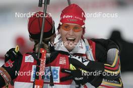 08.12.2007, Hochfilzen (AUT): l-r: Magdalena Neuner (GER), Kati Wilhelm (GER) - IBU World Cup biathlon, pursuit women - Hochfilzen (AUT). www.nordicfocus.com. c Furtner/NordicFocus. Every downloaded picture is fee-liable.