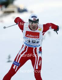 25.11.2007, Beitostoelen, Norway (NOR): Tor Arne Hetland (NOR) - FIS world cup cross-country, relay men, Beitostoelen. www.nordicfocus.com. c Furtner/NordicFocus. Every downloaded picture is fee-liable.