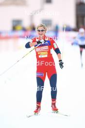09.12.2007, Davos (SUI): Vibeke W. Skofterud (NOR) - FIS World Cup cross-country, relay women - Davos (SUI). www.nordicfocus.com. c Manzoni/NordicFocus. Every downloaded picture is fee-liable.