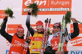 20.01.2008, Antholz, Italy (ITA): l-r: Andrea Henkel (GER), Kati Wilhelm (GER), Magdalena Neuner (GER) - IBU World Cup biathlon, mass women - Antholz (ITA). www.nordicfocus.com. c Manzoni/NordicFocus. Every downloaded picture is fee-liable.