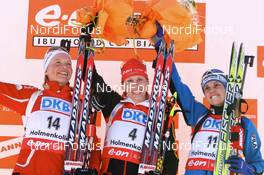 16.03.2008, Holmenkollen, Norway (NOR): l-r: Solveig Rogstad (NOR), Kati Wilhelm (GER), Michaela Ponza (ITA) - IBU World Cup biathlon, mass women, Holmenkollen (NOR). www.nordicfocus.com. c Manzoni/NordicFocus. Every downloaded picture is fee-liable.